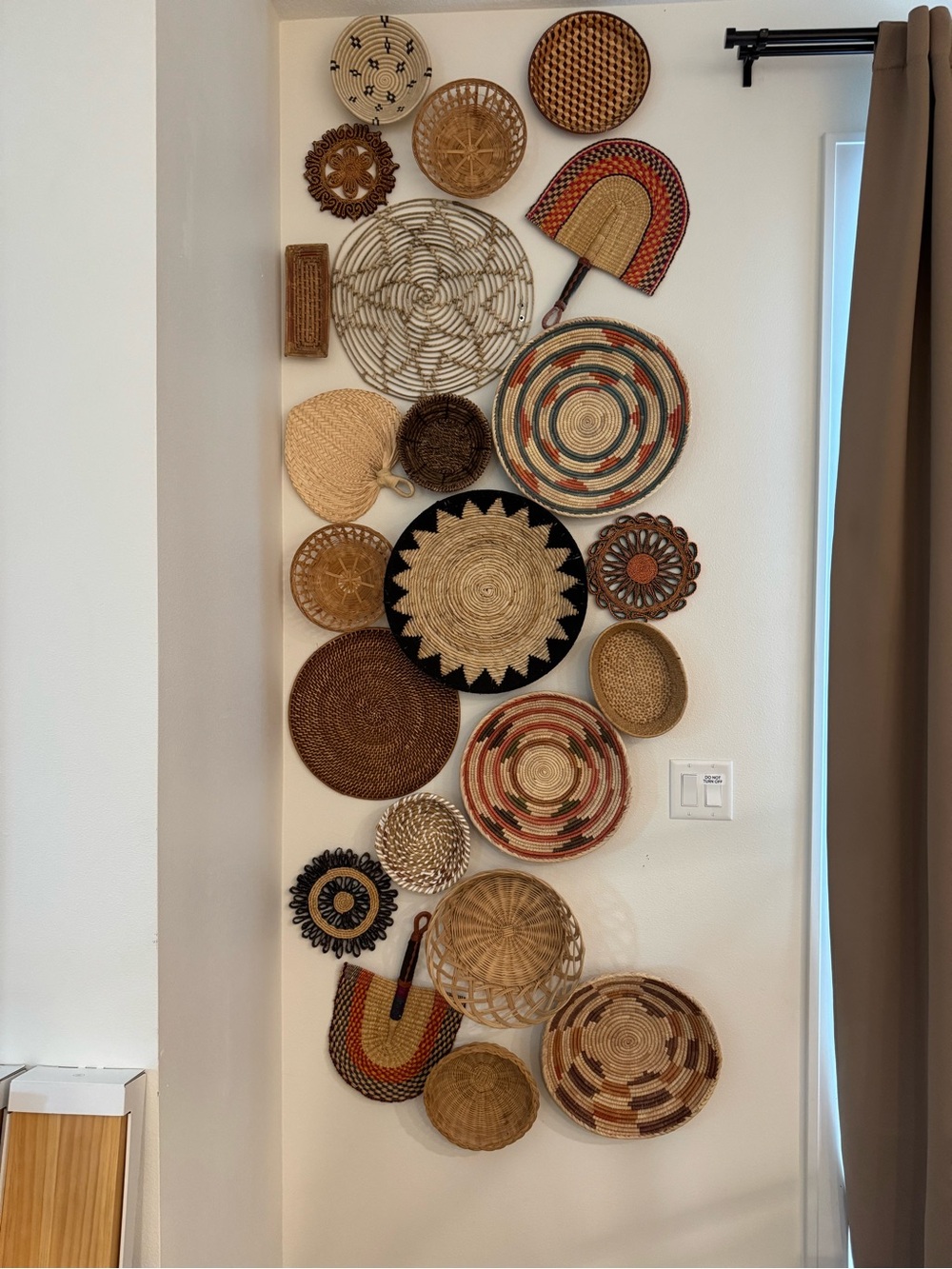 BASKET WALL HOME DECOR - UNIQUE PIECES
